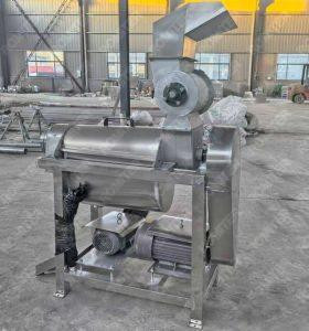 JUEX1500C Ginger Juice Extracting Making Machine for Uganda Customer